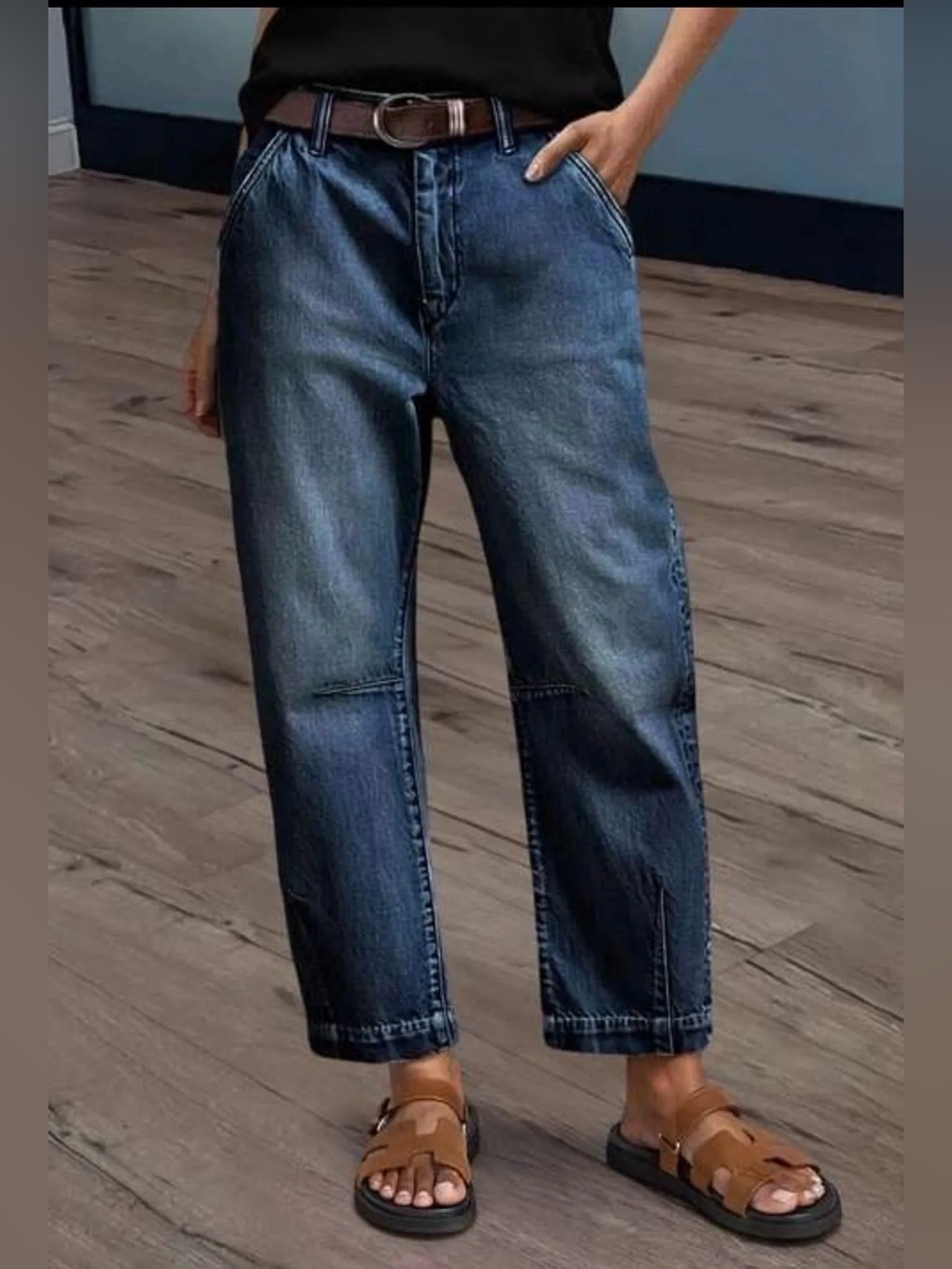 Flamingals ~ NWT ~ Dark Wash Straight Leg | Barrel Jeans